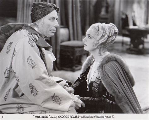  Viaje Bajo el Sol! Una Comedia Musical de la Era Dorada del Cine con Claretta Butte and George Arliss